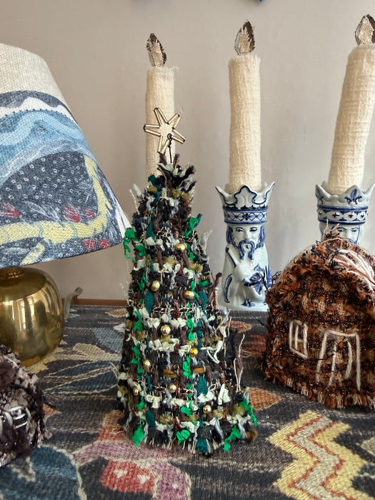 Juletræ med topstjerne i perler