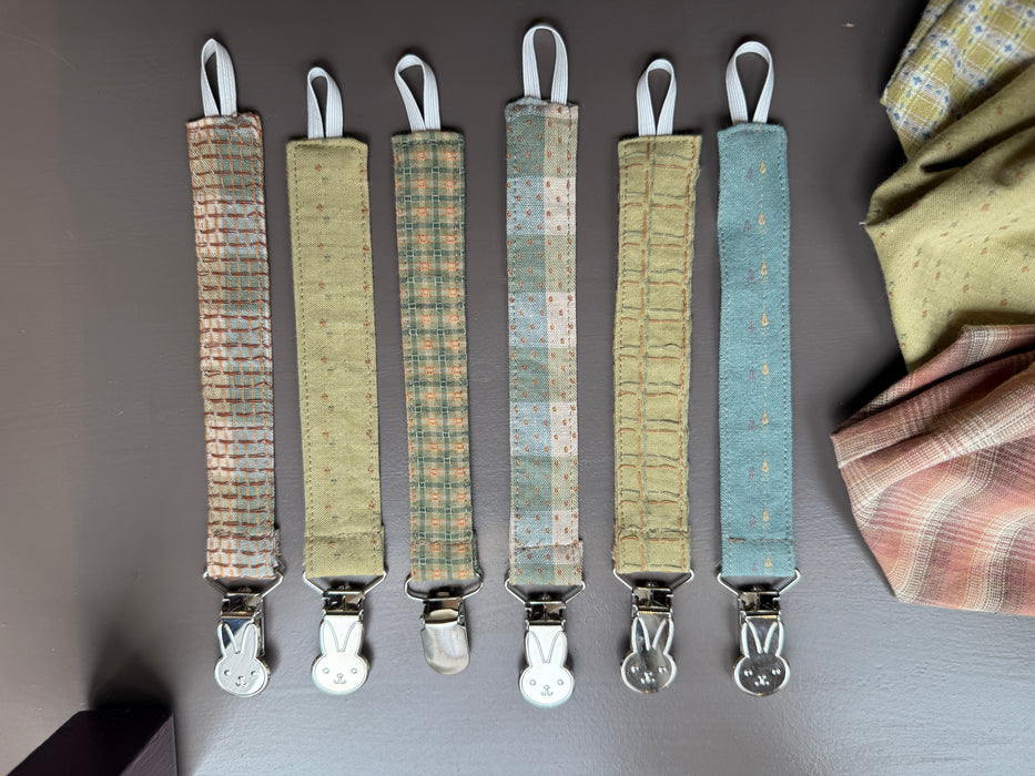 Suttesnor i japansk håndvævet tekstil